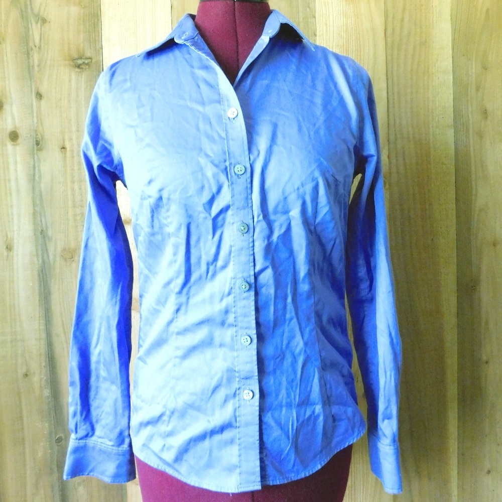 Banana Republic long sleeve button down blouse